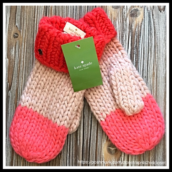 ❗️6-HOUR SALE❗️KATE SPADE SET LONG SCARF & MITTENS - Picture 5 of 8